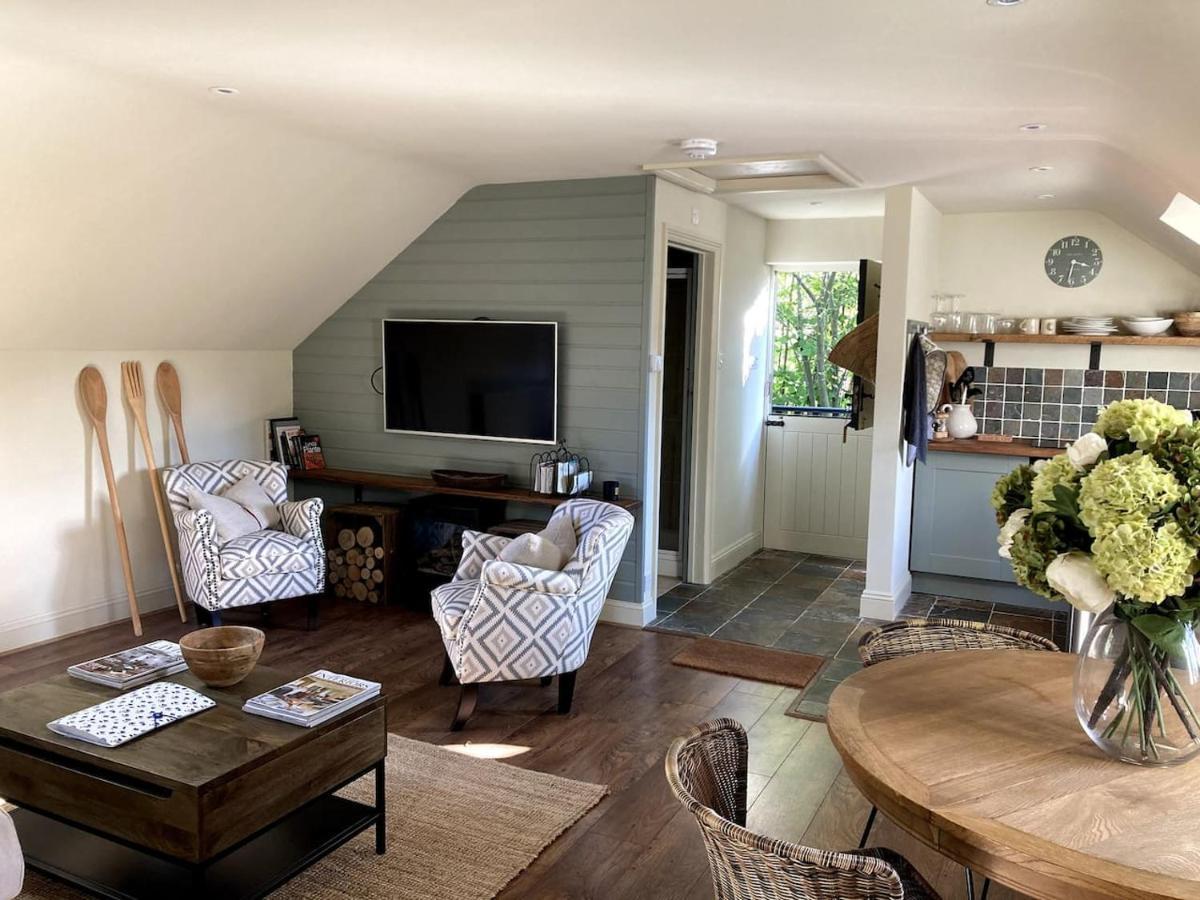 Apartamento Larkham Loft Teffont Magna Exterior foto