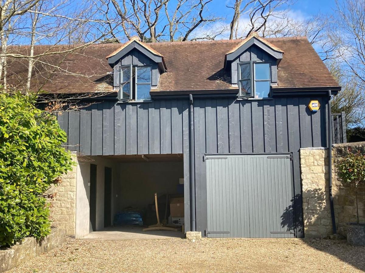 Apartamento Larkham Loft Teffont Magna Exterior foto